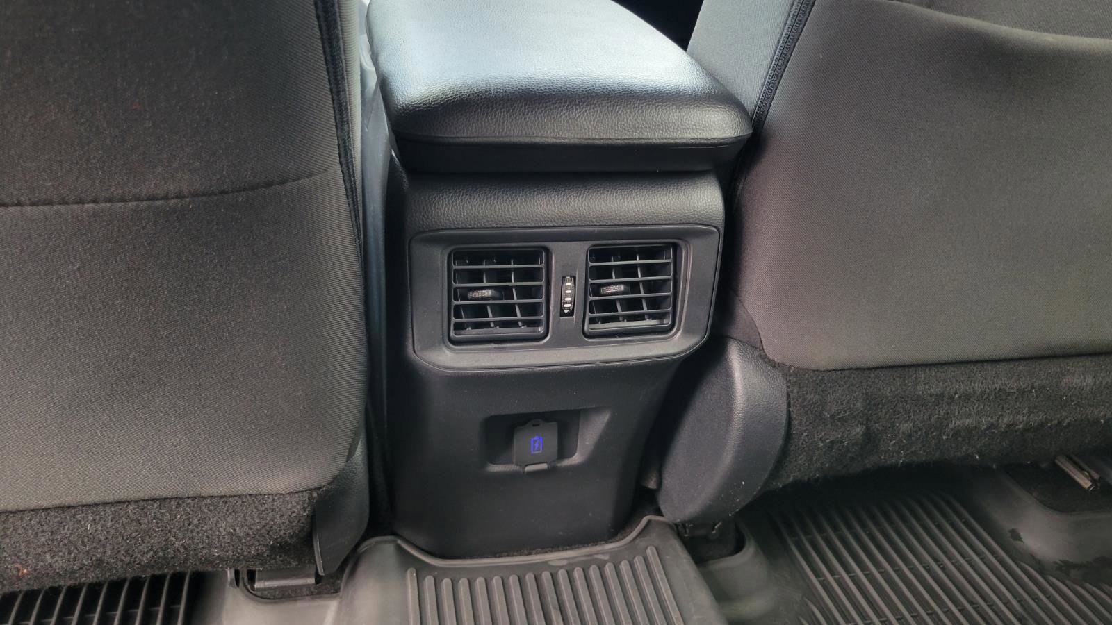 Used 2023 Toyota RAV4 LE image 32