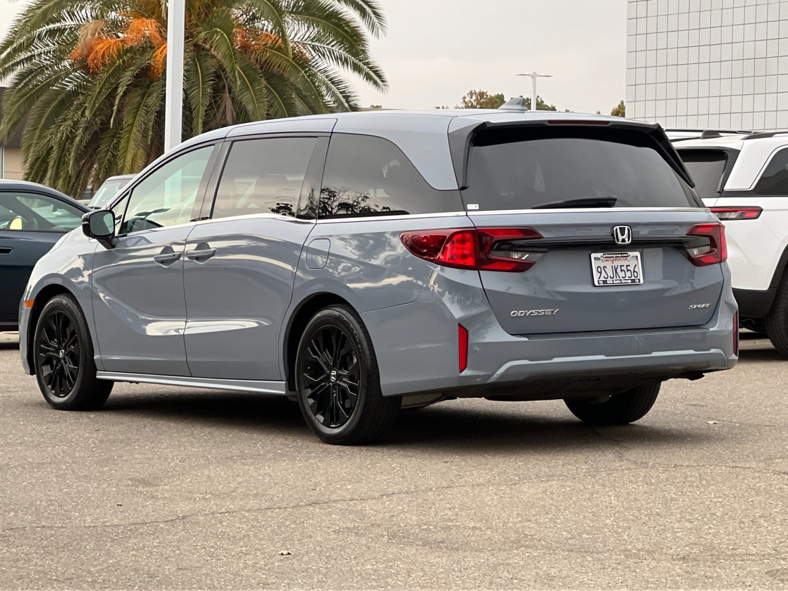 Used 2025 Honda Odyssey Sport-L image 6