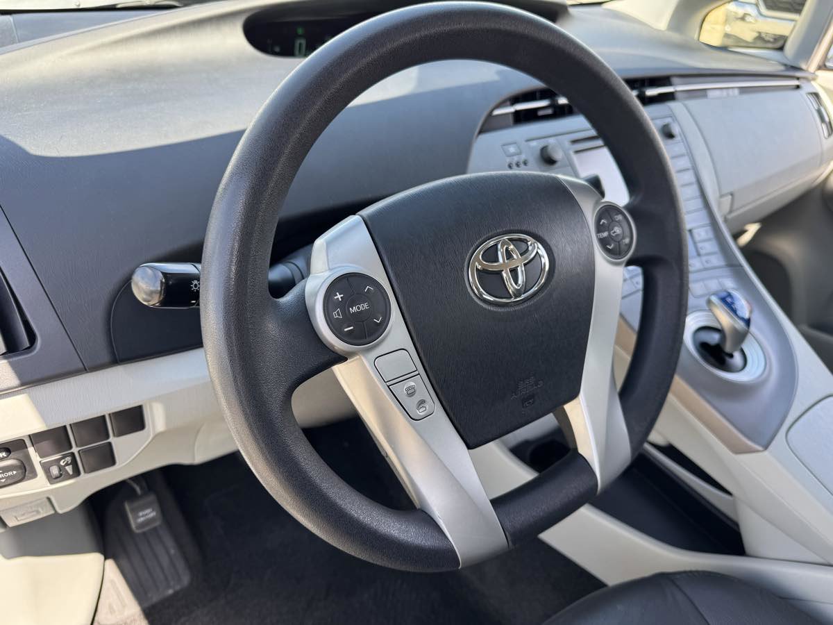 Used 2013 Toyota Prius Two FWD image 23