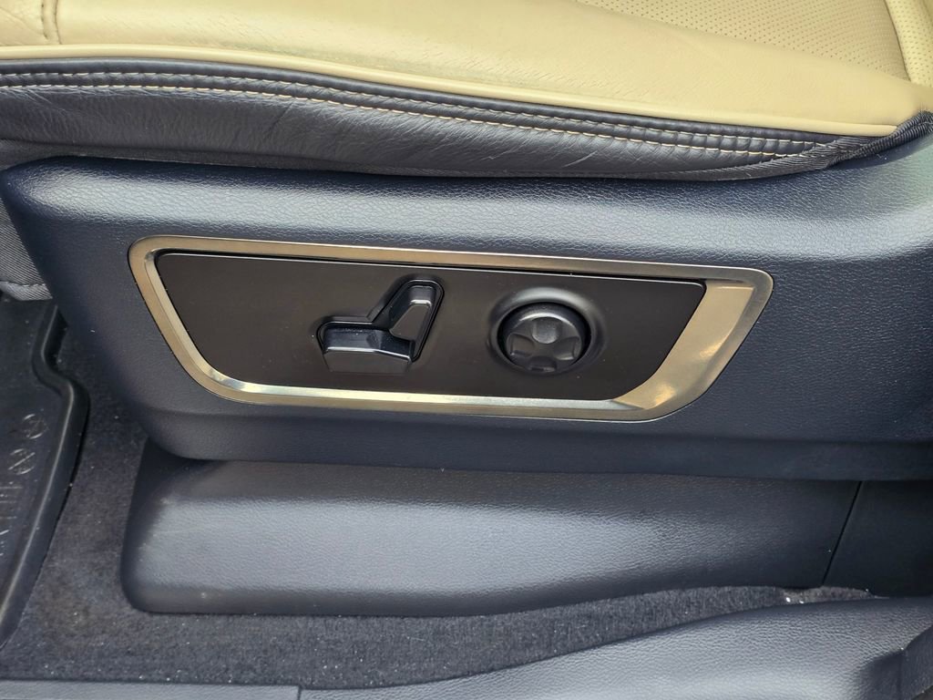 Used 2021 RAM 1500 Limited image 27