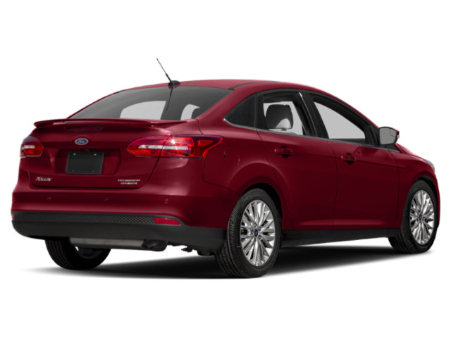 Used 2015 Ford Focus Titanium w/ Titanium Technology Package FWD image 5