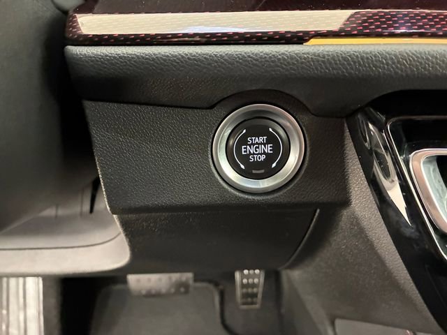 Certified 2024 Chevrolet Traverse RS AWD/4WD image 24