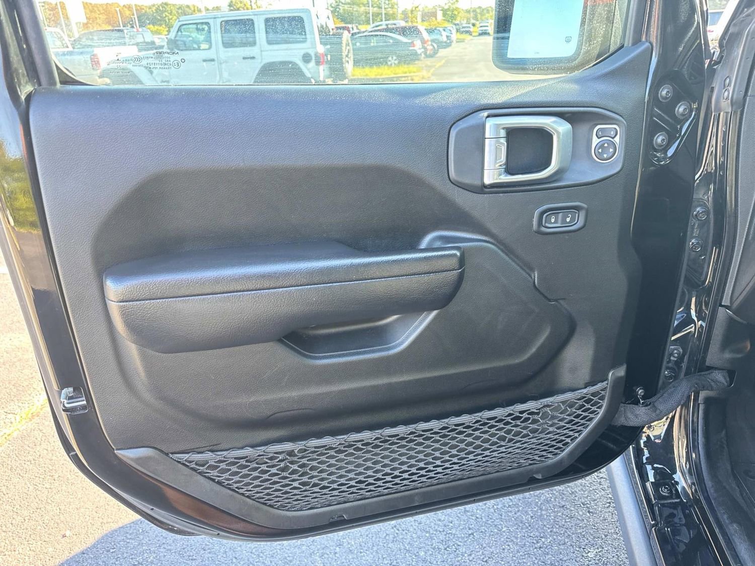 Used 2022 Jeep Gladiator Rubicon image 25