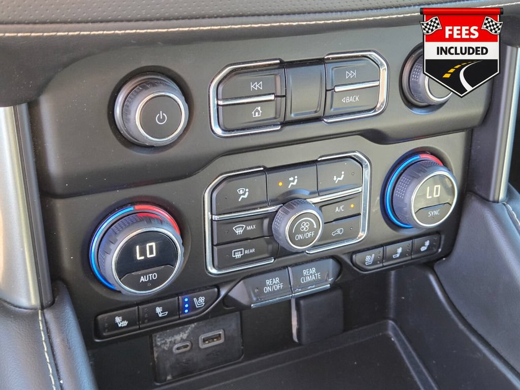 Used 2023 Chevrolet Suburban Premier RWD image 29