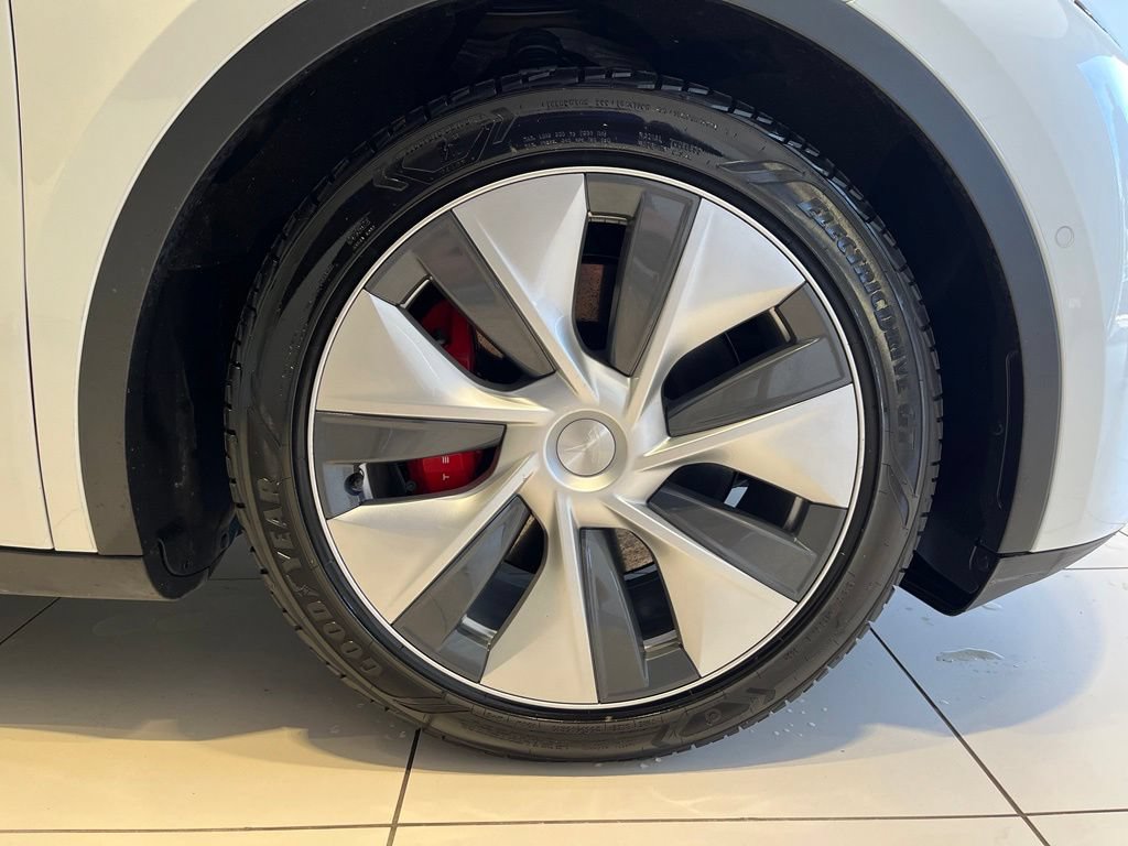 Used 2021 Tesla Model Y Performance AWD/4WD image 11