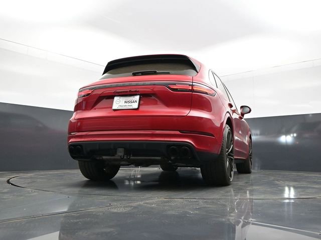 Used 2023 Porsche Cayenne Turbo w/ Premium Package Plus AWD/4WD image 29