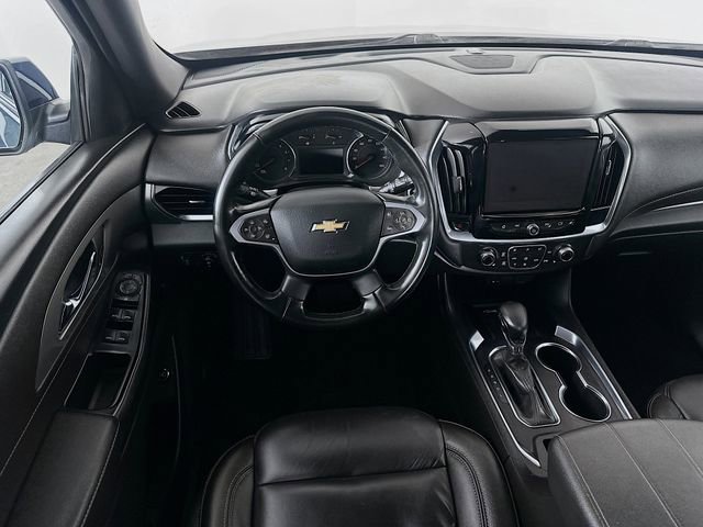 Used 2023 Chevrolet Traverse LT AWD/4WD image 4
