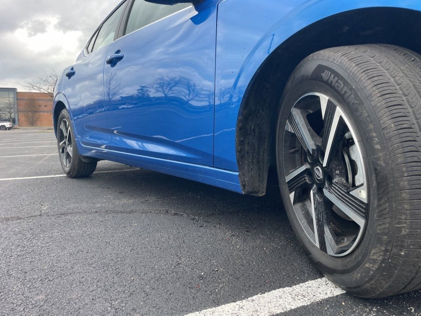 Used 2025 Nissan Sentra SV image 27