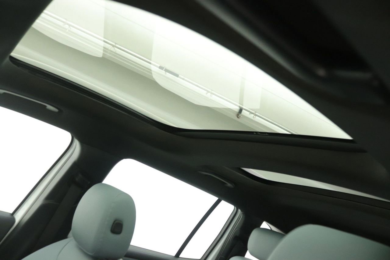 New 2026 Mercedes-Benz GLB 35 AMG 4MATIC image 13