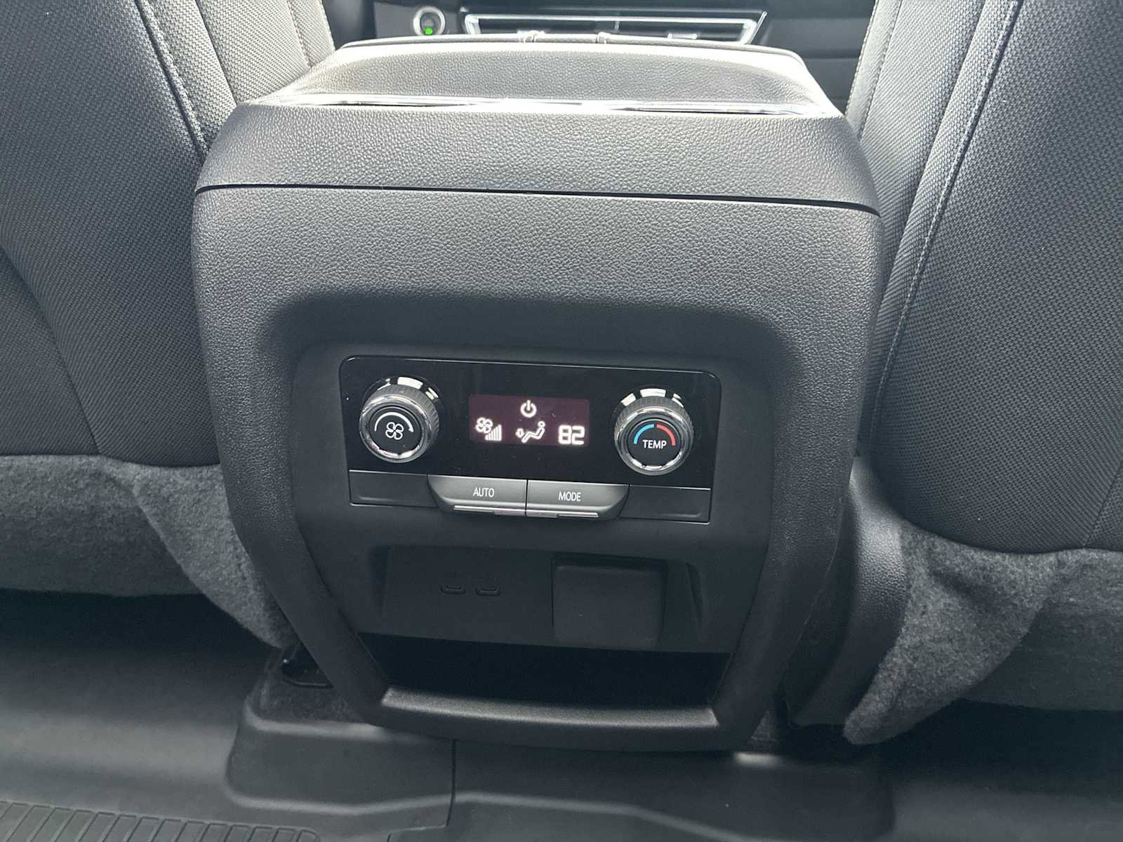 Used 2024 Chevrolet Traverse Z71 w/ Enhanced Driving Package image 21