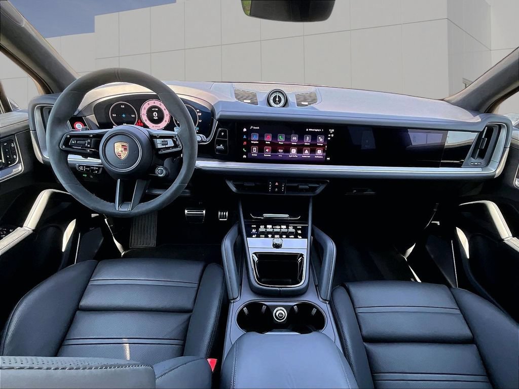 Certified 2026 Porsche Cayenne GTS AWD/4WD image 14