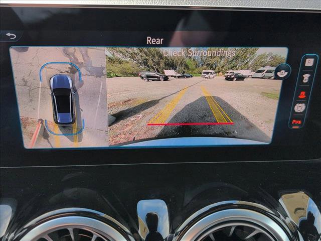 New 2025 Mercedes-Benz GLB 35 AMG 4MATIC image 13