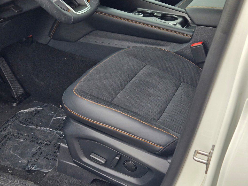 New 2026 Ford Explorer Tremor w/ Tremor Convenience Package image 26