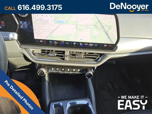 Used 2024 Chevrolet Equinox EV RS image 12