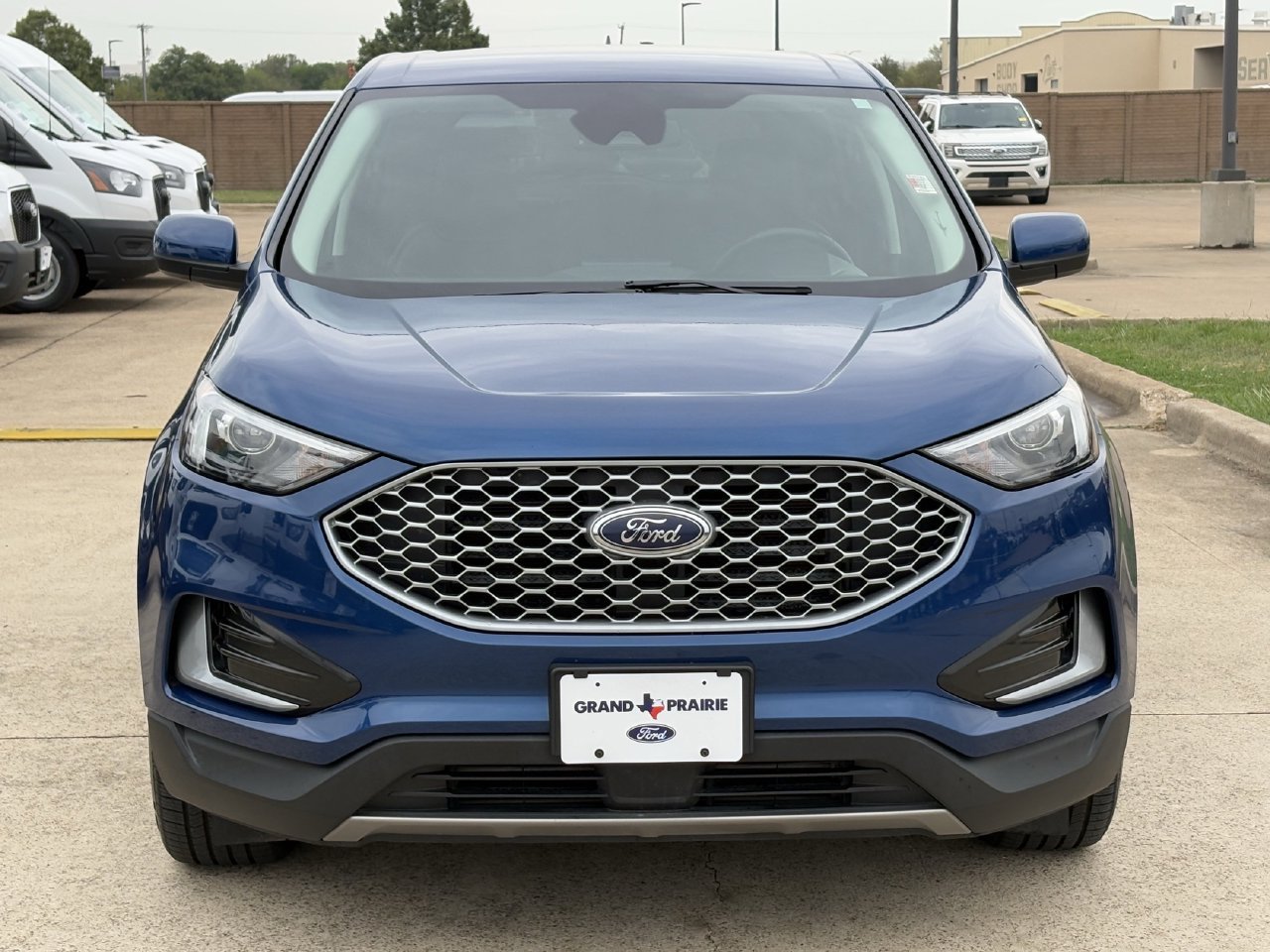 Used 2023 Ford Edge SEL AWD/4WD image 9