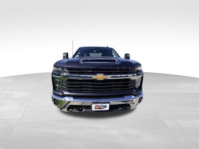 Certified 2024 Chevrolet Silverado 2500 LT w/ Convenience Package AWD/4WD image 3