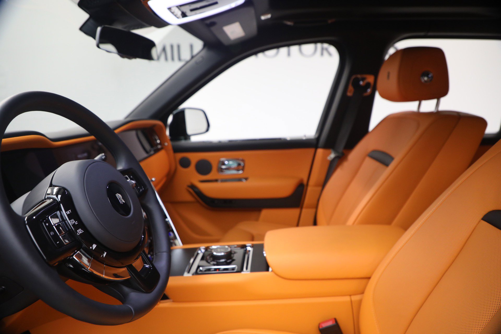 Certified 2026 Rolls-Royce Cullinan AWD/4WD image 18