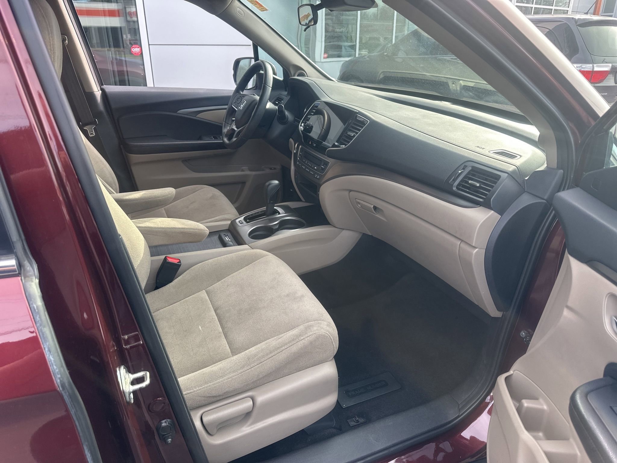 Used 2019 Honda Pilot EX image 8