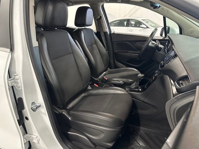 Certified 2022 Buick Encore Preferred w/ Safety Package image 33