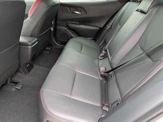 Used 2025 Toyota Prius Plug-In Hybrid image 18