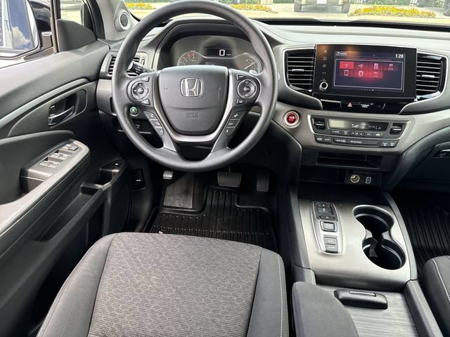 Used 2023 Honda Ridgeline Sport image 10
