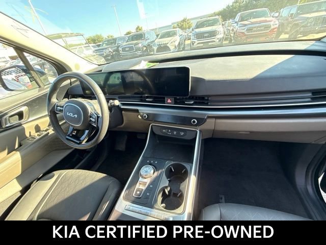 Certified 2026 Kia Carnival LXS FWD image 6