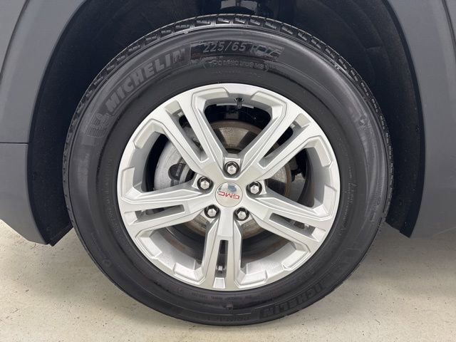 Used 2024 GMC Terrain SLE image 35