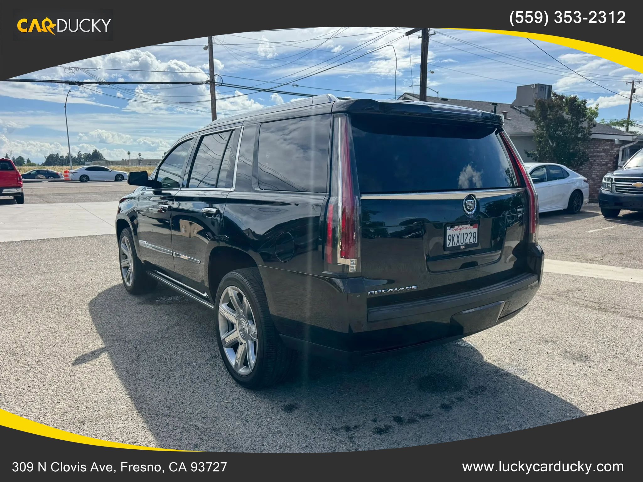 Used 2015 Cadillac Escalade Premium image 7