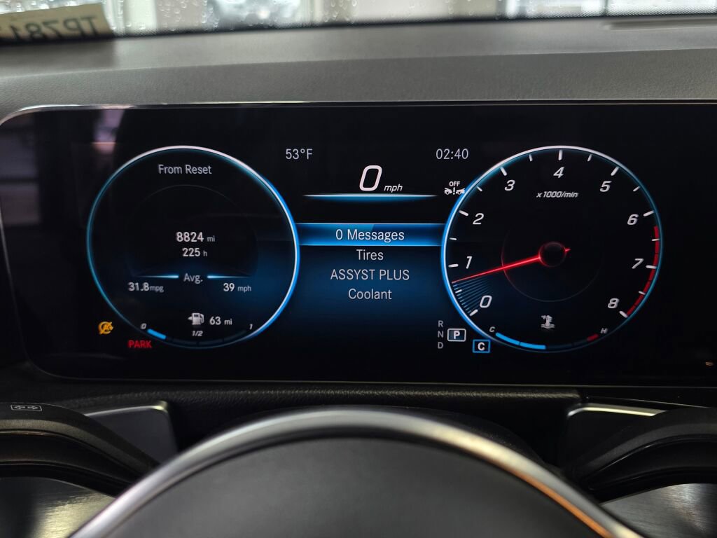 Used 2023 Mercedes-Benz GLB 250 4MATIC image 31