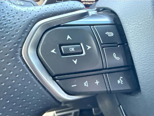 Used 2023 Lexus LX 600 F Sport w/ Accessory Package (Z1) image 38