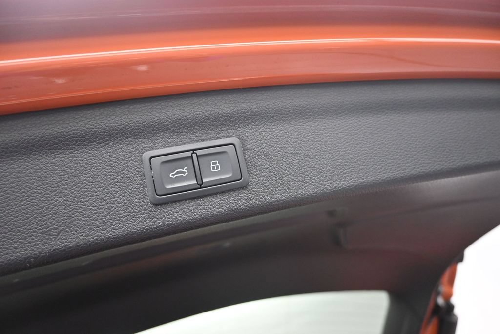 Used 2023 Audi Q3 2.0T Premium AWD/4WD image 17