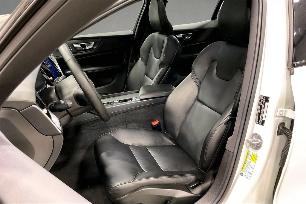 Used 2023 Volvo S60 B5 Plus w/ Climate Package AWD/4WD image 22