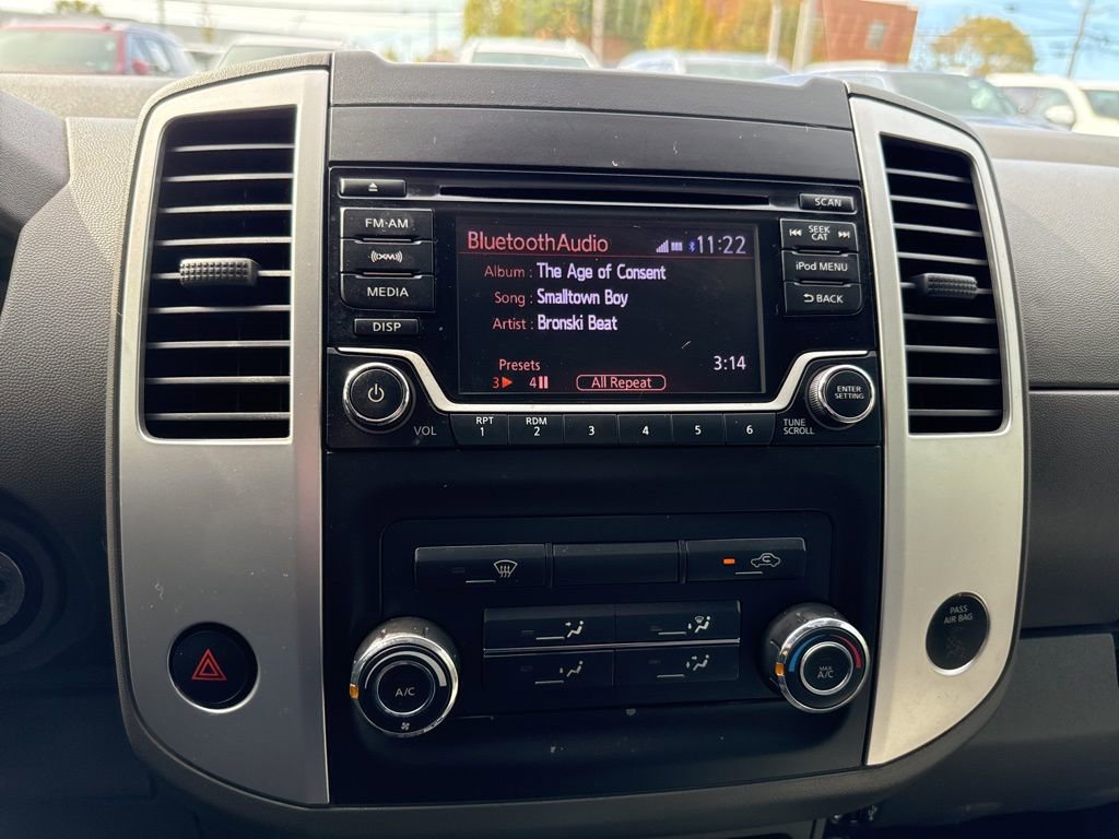 Used 2017 Nissan Frontier SV image 21