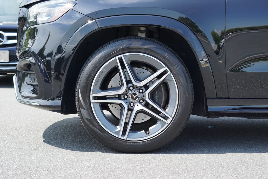 Certified 2024 Mercedes-Benz GLS 450 4MATIC image 9