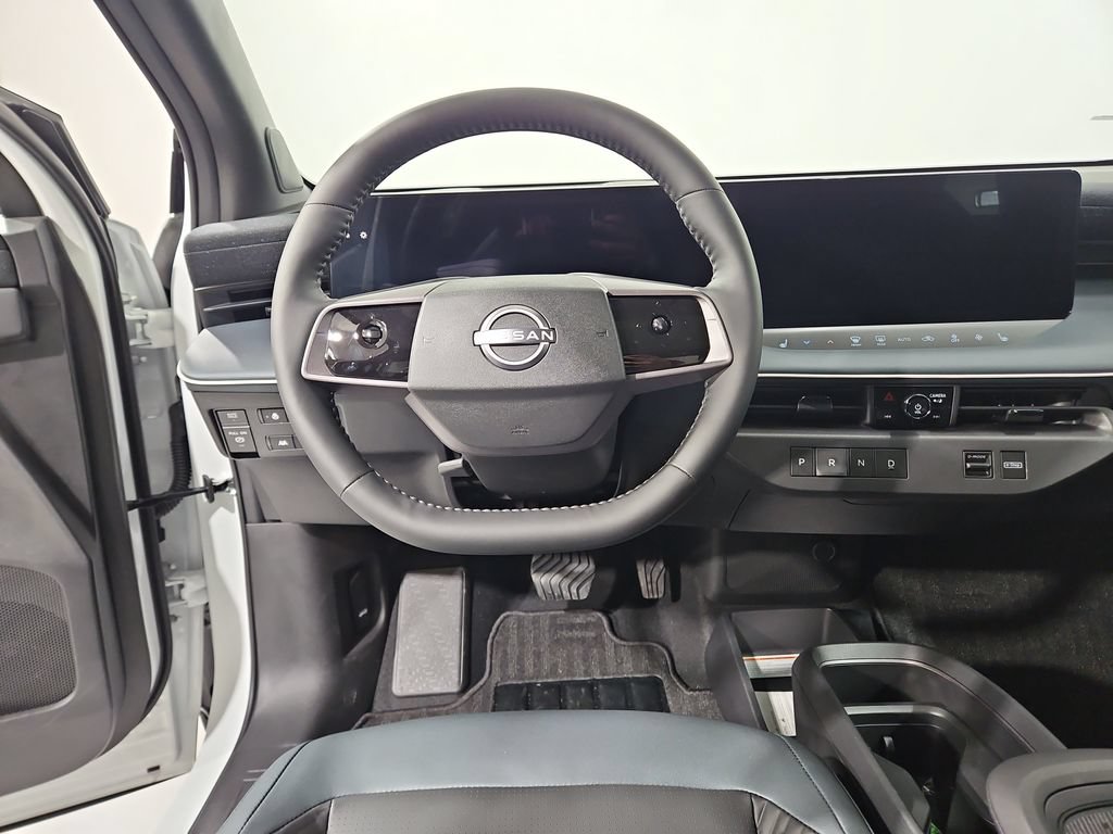 New 2026 Nissan Leaf Platinum+ w/ Cargo Package (Platinum+) FWD image 14