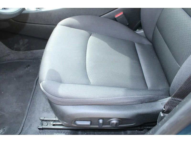 Used 2025 Chevrolet Malibu LT FWD image 19