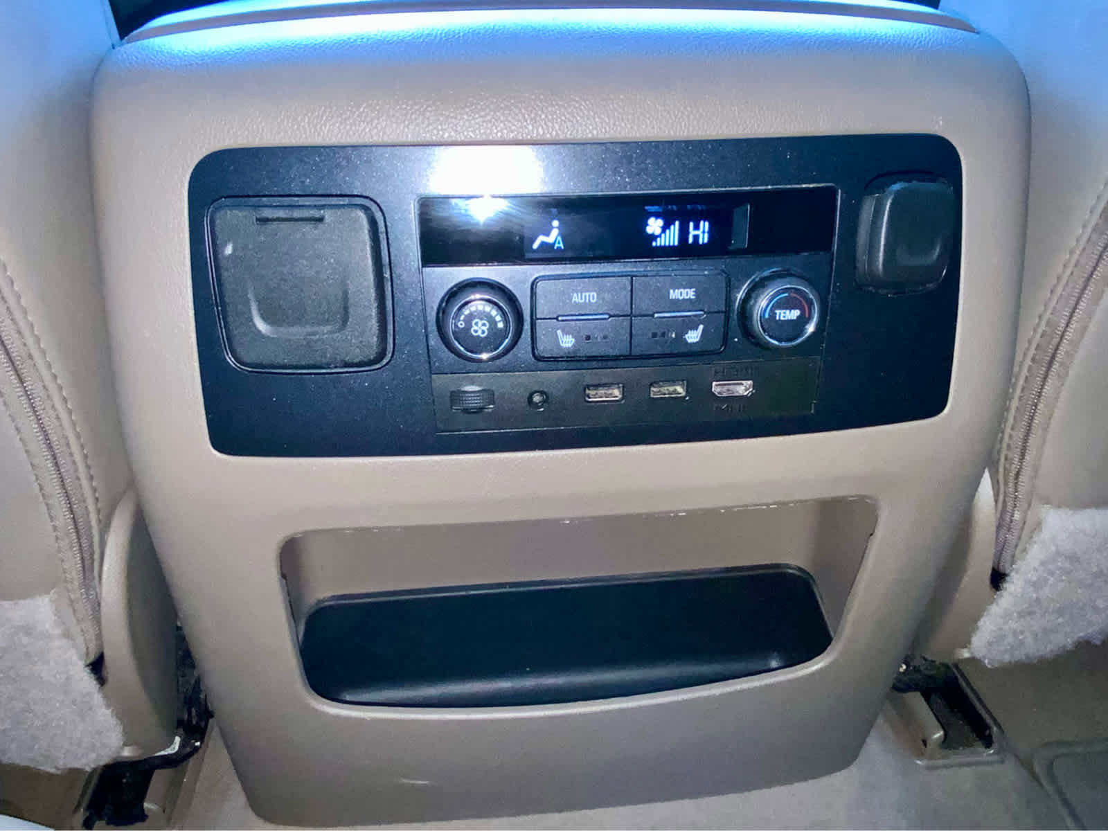 Used 2019 GMC Yukon XL SLT w/ Open Road Package image 51