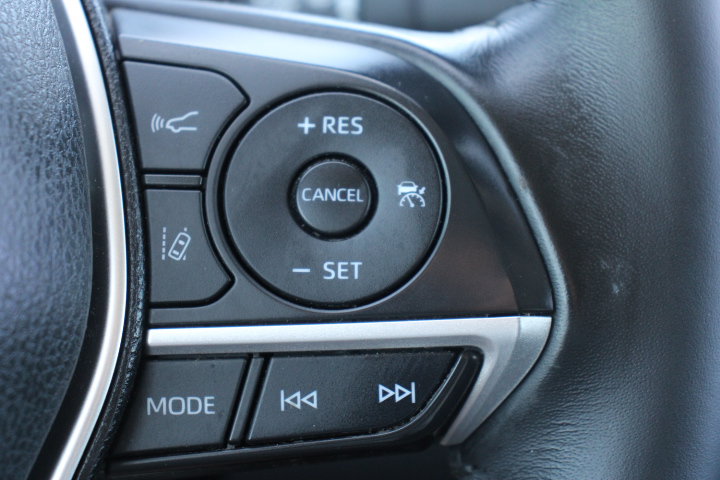 Certified 2021 Toyota Camry XLE FWD image 26