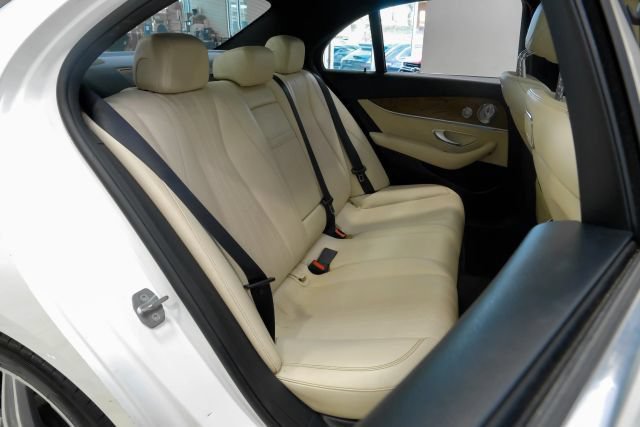 Used 2018 Mercedes-Benz E 300 image 41