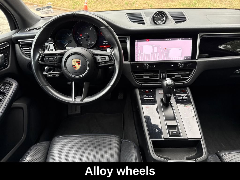 Used 2023 Porsche Macan image 21