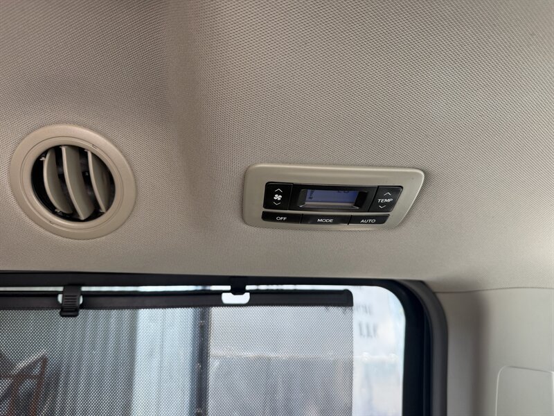 Used 2015 Toyota Sienna XLE w/ XLE Navigation Package AWD/4WD image 61