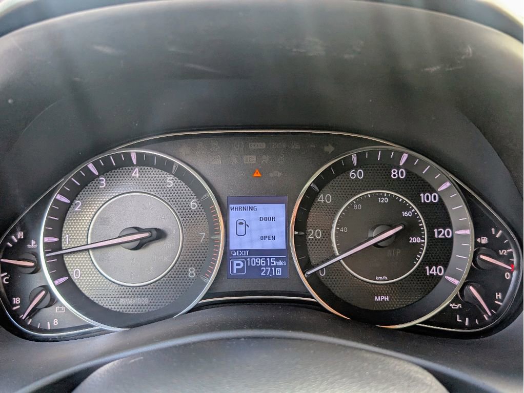 Used 2017 Nissan Armada SL w/ Interior Lighting Package image 41