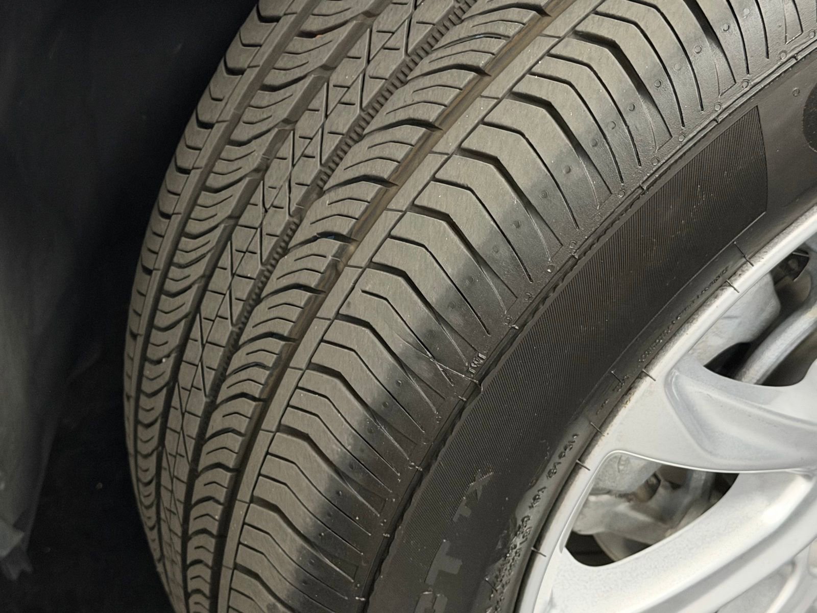 Used 2023 Cadillac XT4 Luxury image 19