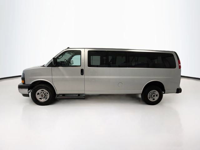 Used 2023 GMC Savana 3500 LT w/ LT Preferred Equipment Group RWD image 4