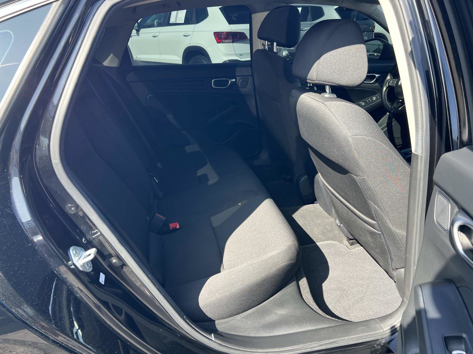 Certified 2024 Honda Civic EX image 29