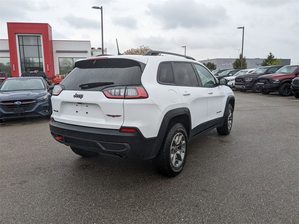 Used 2022 Jeep Cherokee Trailhawk image 8