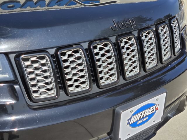 Certified 2021 Jeep Grand Cherokee Laredo X AWD/4WD image 11
