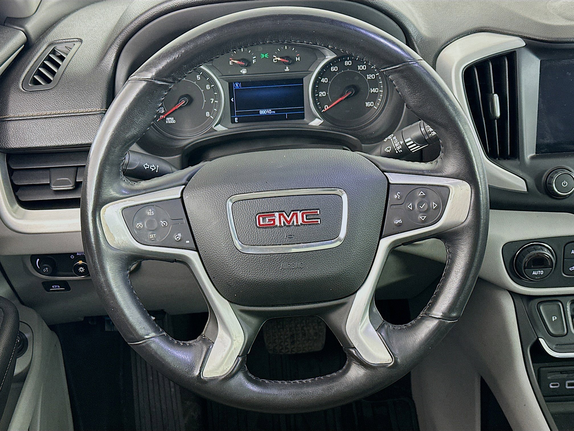 Used 2018 GMC Terrain SLT w/ Preferred Package FWD image 18