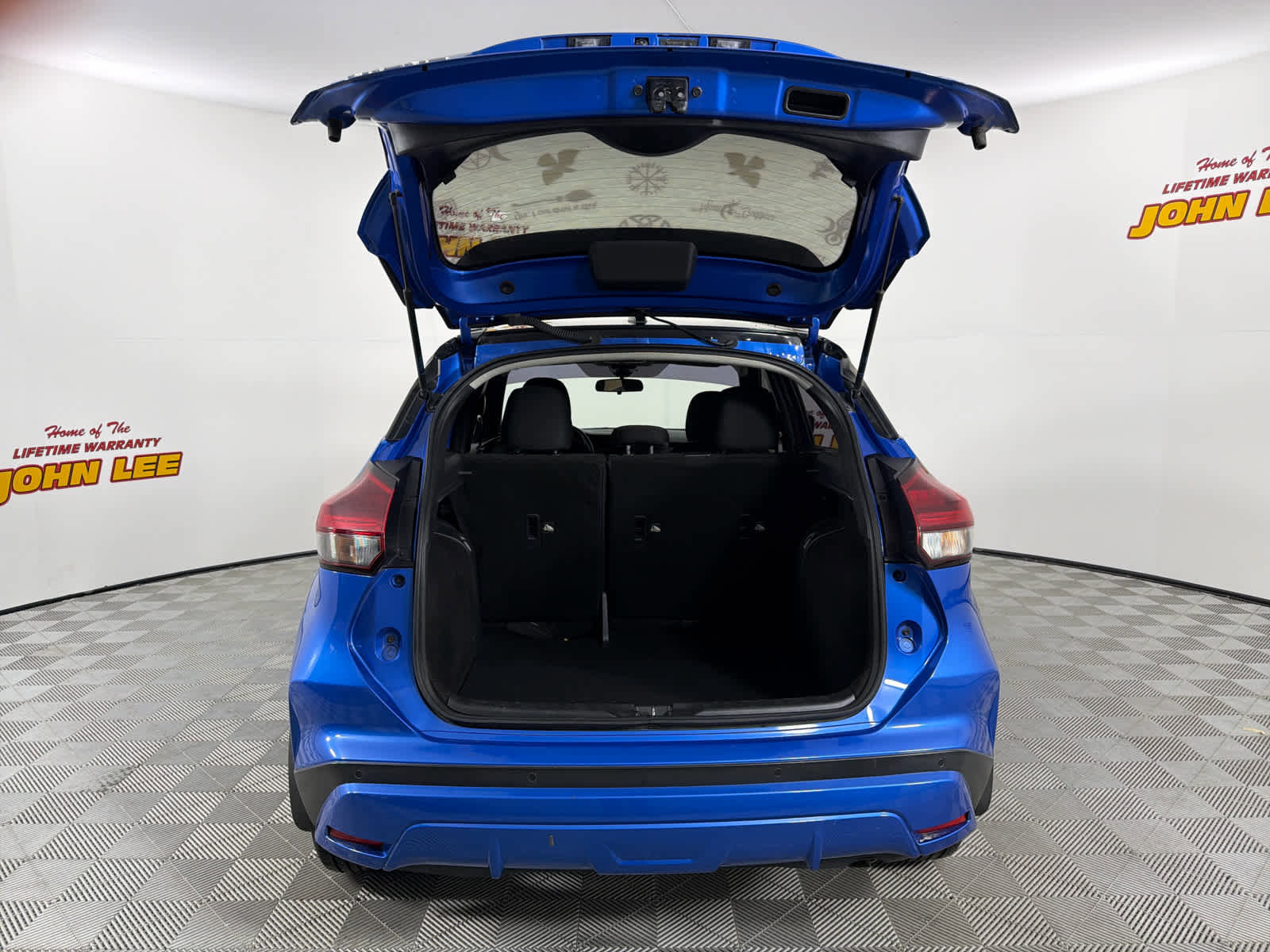 Used 2021 Nissan Kicks SR image 5