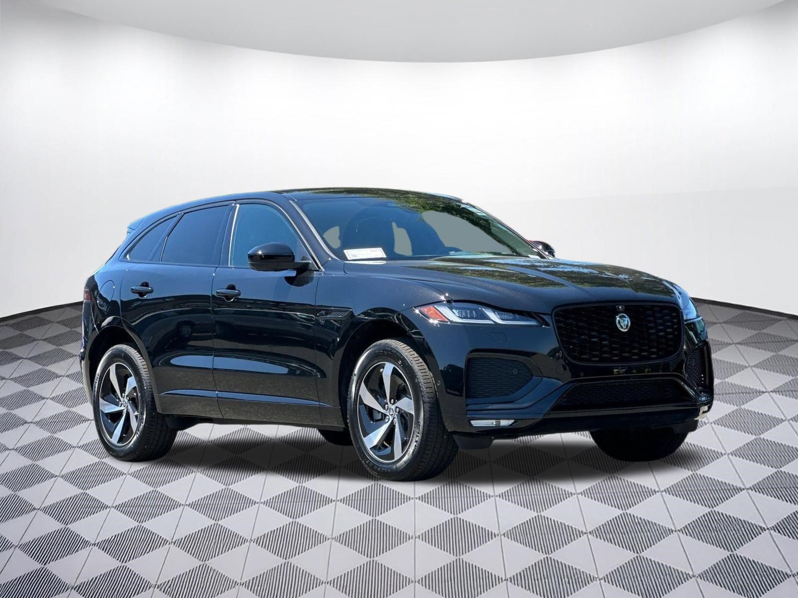 New 2026 Jaguar F-PACE R-Dynamic S AWD/4WD image 5